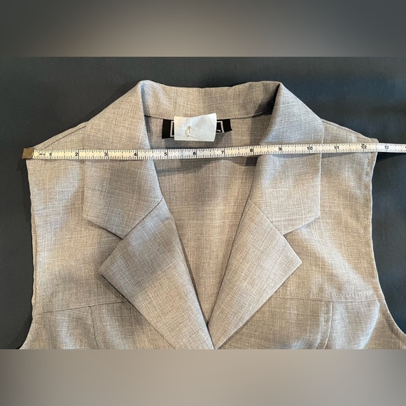 Vintage Gray Sleeveless Fitted Waistcoat Vest - Picture 9 of 15